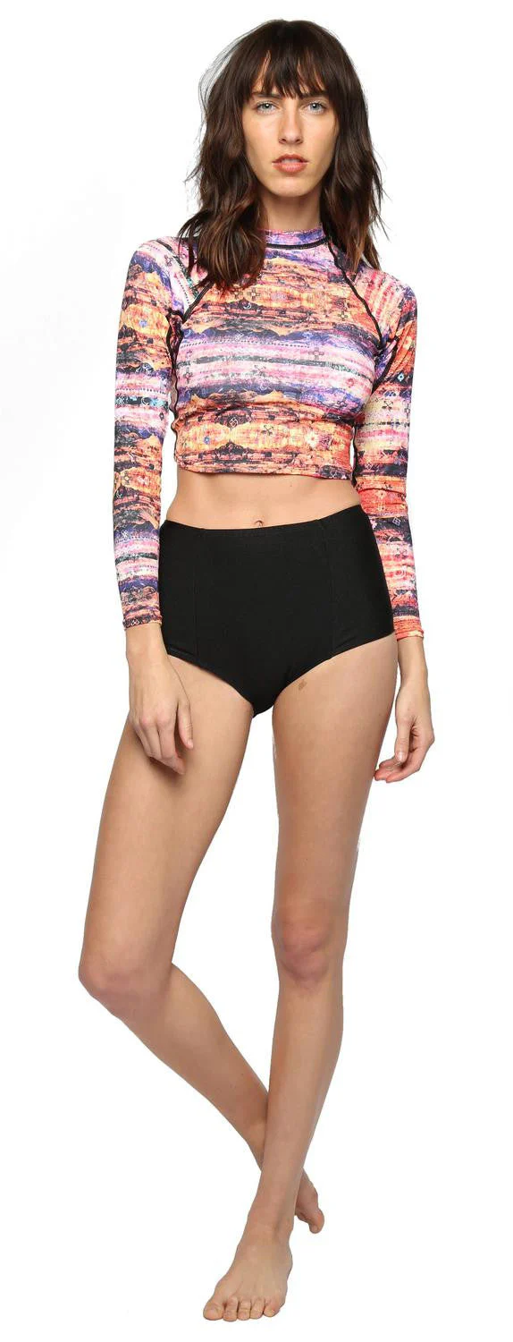 KASSIA+SURF Of Earth Long Sleeved Crop Top - Image 3
